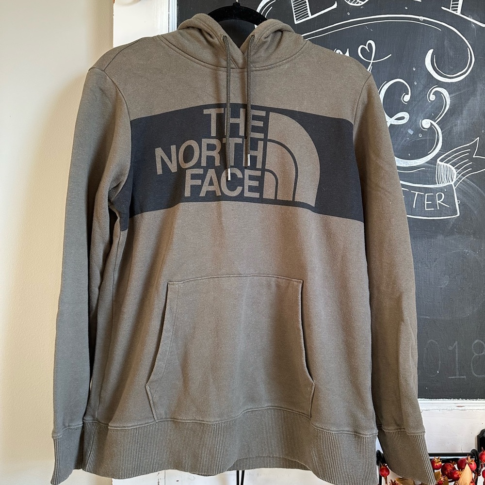 The North Face Women’s Hoodie Olive Green